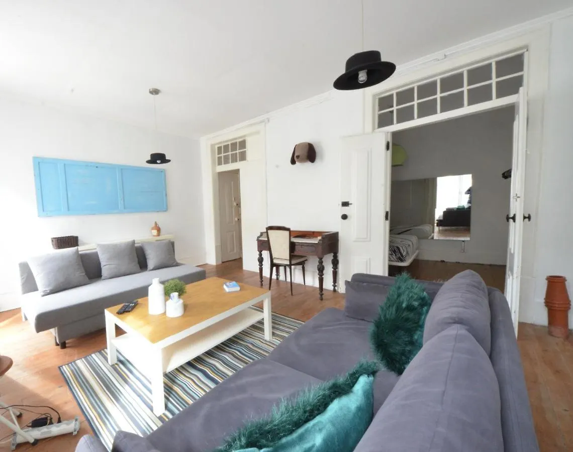 Downtown Original Lisbon Apartment
